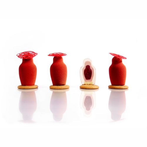 Creation of the Matriochka collection for Café Pouchkine, a game of flavours and textures in the way of the Russian dolls of my childhood